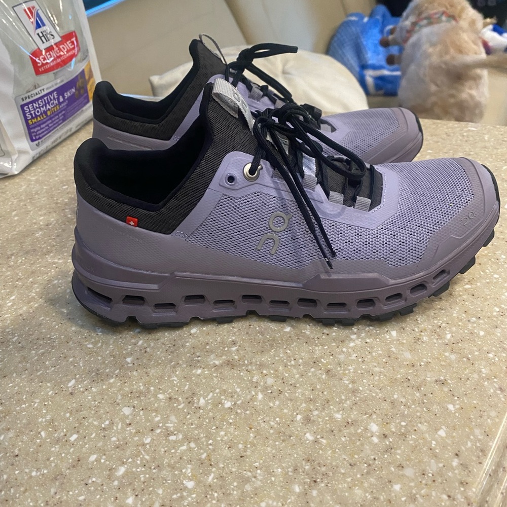 On Cloud Ultra women’s 7.5